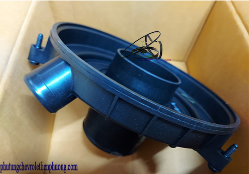 Hộp lọc gió động cơ xe Colorado Chi tiết nắp hộp lọc gió động cơ xe Colorado chính hãng