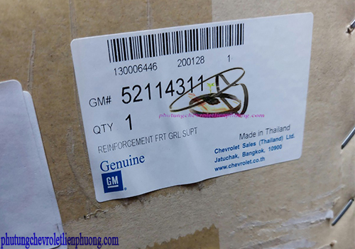 ốp che khóa capo xe Colorado chính hãng Chi tiết tem mác chính hãng ốp che khóa capo xe Chevrolet Colorado