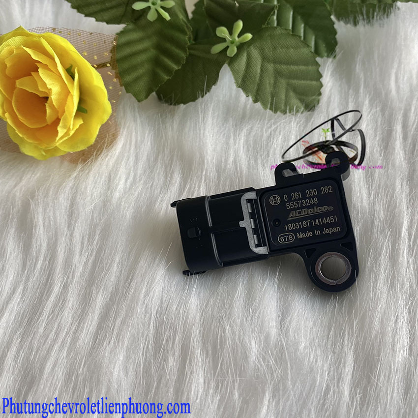Cảm biến áp suất khí nạp xe Chevrolet Spark M300 Cảm biến áp suất khí nạp xe Chevrolet Spark M300