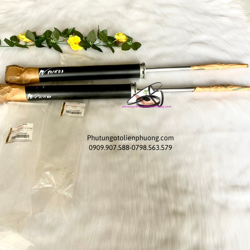 giảm xóc sau mitsubishi xpander giảm xóc sau mitsubishi xpander