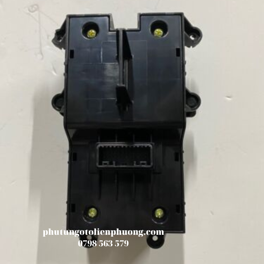 công tắc phanh tay điện tử hyundai tucson công tắc phanh tay điện tử hyundai tucson