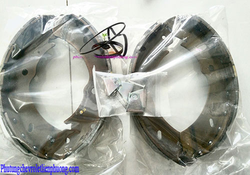 Guốc phanh sau xe Chevrolet Colorado Hình ảnh thực tế guốc phanh sau xe Chevrolet Colorado chính hãng