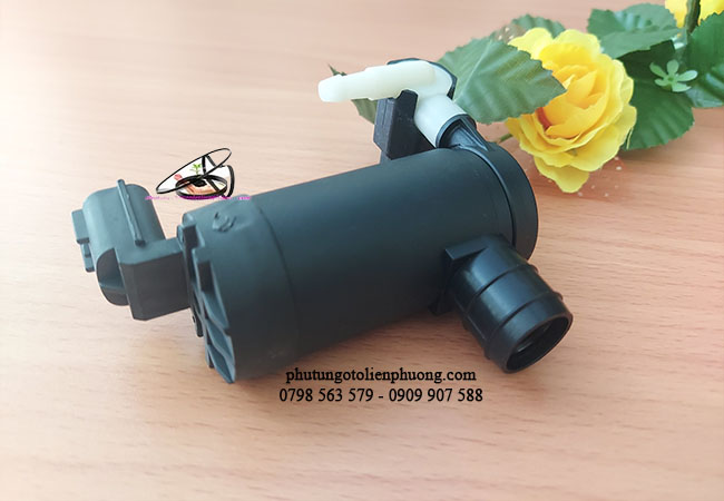 bơm nước rửa kính traiblazer bơm nước rửa kính traiblazer