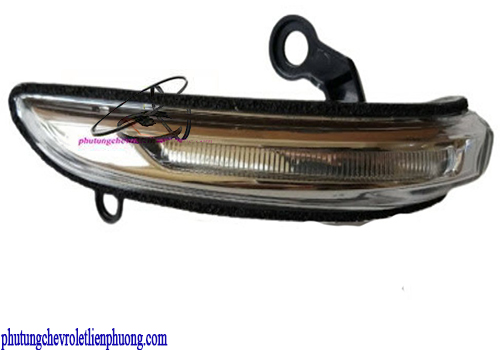 Đèn xi nhan trên gương chiếu hậu xe Vinfast Fadil Đèn xi nhan trên gương chiếu hậu xe Vinfast Fadil chính hãng