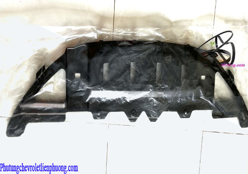 Chắn bùn gầm máy giữa xe Chevrolet Cruze,Lacetti Chắn bùn gầm máy giữa xe Chevrolet Cruze,Lacetti chính hãng