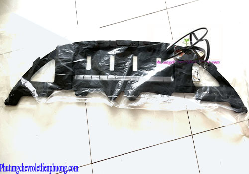Chắn bùn gầm máy giữa xe Chevrolet Cruze,Lacetti Chắn bùn gầm máy giữa xe Chevrolet Cruze,Lacetti
