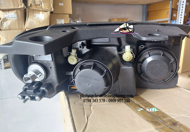 đèn pha xe captiva 2015 đèn pha xe captiva 2015
