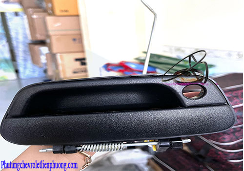 Tay mở cửa ngoài trước Chevrolet Spark M300 Chi tiết tay mở cửa ngoài trước xe Spark M300,Matiz 4