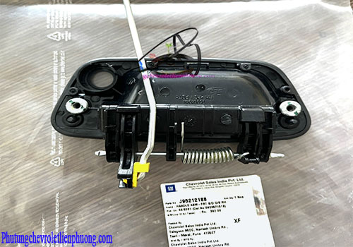 Tay mở cửa ngoài trước Chevrolet Spark M300 Tay mở cửa ngoài trước xe Chevrolet Spark M300 chính hãng