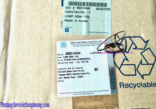 Đèn hậu phải xe Chevrolet Spark 2012-2015 Tem mác và mã số chính hãng của đèn hậu phải Chevrolet Spark 2012-2015