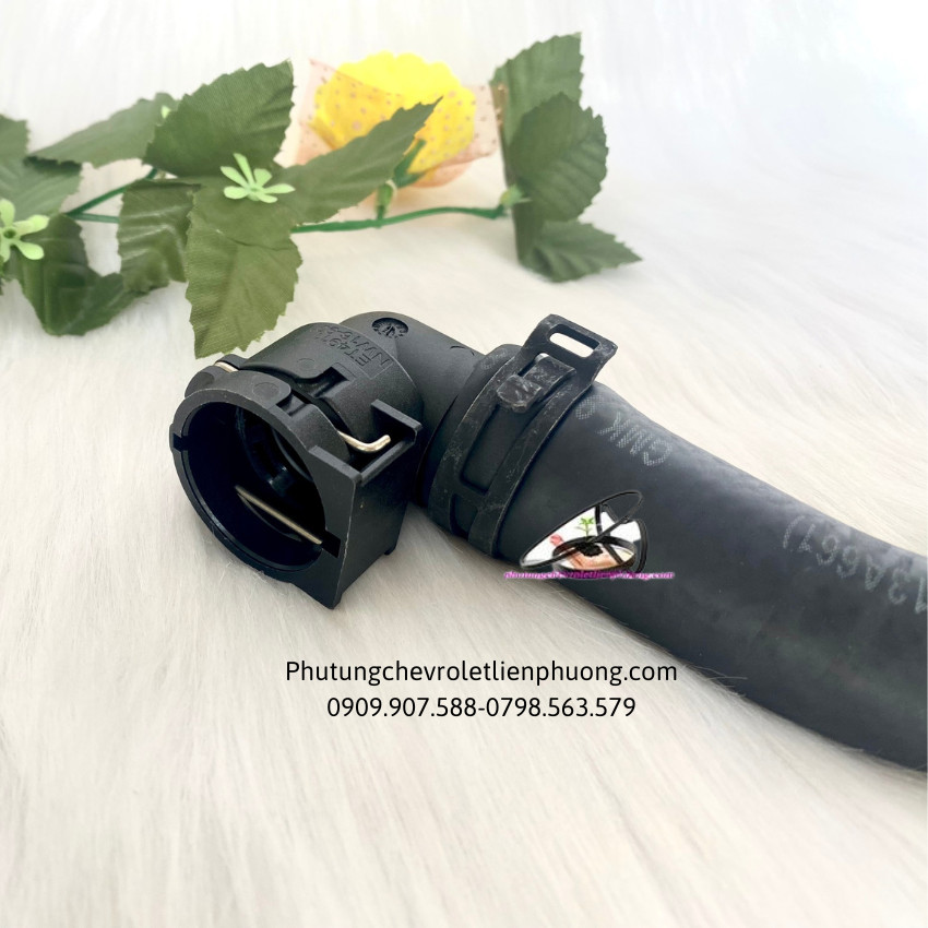 ống cấp nước nóng xe cruze ống cấp nước nóng xe cruze