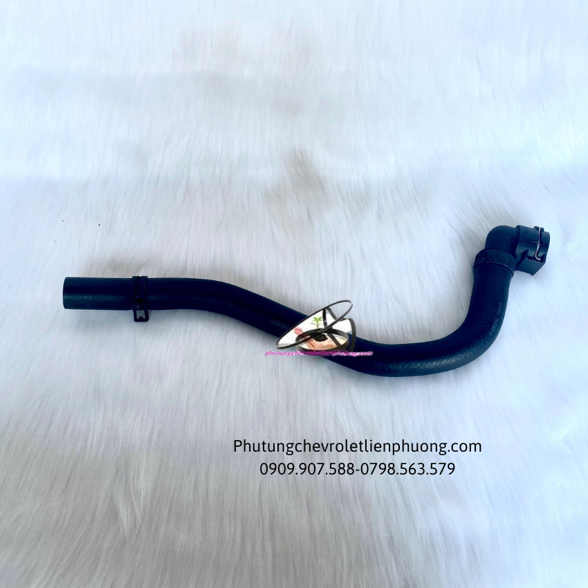 ống cấp nước nóng xe cruze ống cấp nước nóng xe cruze