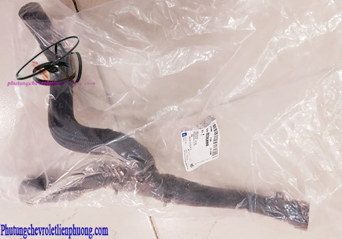 ống cấp nước vào giàn sưởi xe Chevrolet Cruze 1.8 Hình ảnh thực tế ống cấp nước nóng vào giàn sưởi xe cruze 1.8