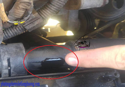 Két nước xe Spark M300 Rò rỉ két nước làm tiêu hao nước làm mát động cơ