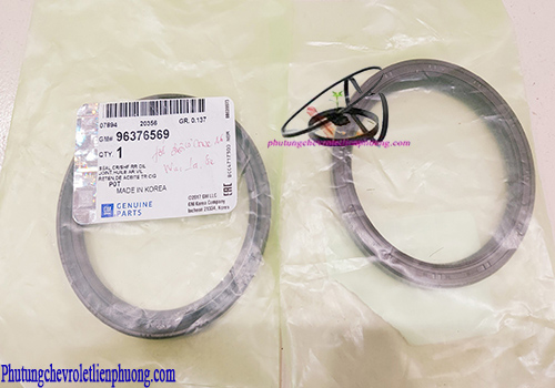 Phớt đuôi trục cơ xe cruze 1.6 Cần thay thế ngay khi phát hiện phớt đuôi trục cơ bị hỏng