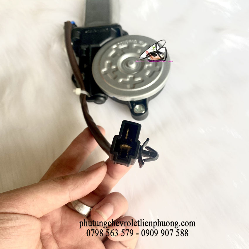 mô tơ nâng kính trước phải matiz spark mô tơ nâng kính trước phải matiz spark