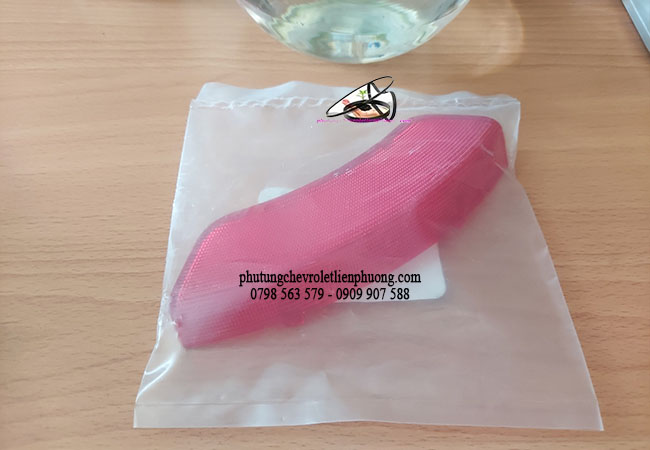 ốp đèn cửa captiva ốp đèn cửa captiva