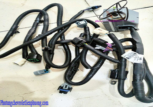Bộ dây điện đầu xe Captiva chính hãng  Bộ dây điện đầu xe Captiva chính hãng GM