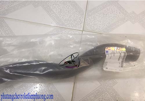 Ống nước trên xe Chevrolet Captiva Hình ảnh thực tế ống nước trên xe Chevrolet Captiva