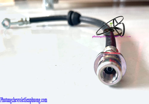 Tuy ống dầu phanh trước xe Chevrolet Spark M300 Tuy ống dầu phanh trước xe Chevrolet Spark M300