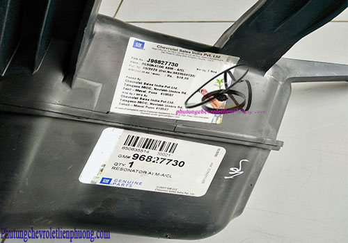 Hộp lọc gió thứ cấp xe Chevrolet Spark M300 Tem mác và mã số chính hãng hộp lọc gió thứ cấp xe Chevrolet Spark M300