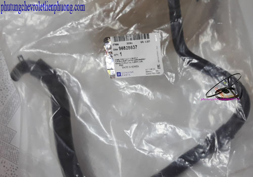 Ống nước hồi từ bướm ga về bình xe Chevrolet Captiva Ống nước hồi từ bướm ga về bình xe Chevrolet Captiva