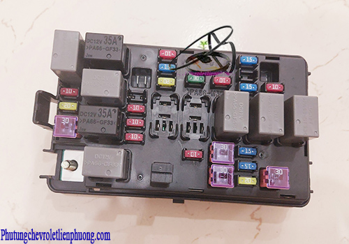 Hộp cầu chì xe Spark M200 Chi tiết hộp cầu chì tổng xe Spark M200