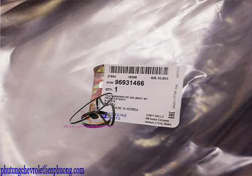 Ron khung cửa trước xe Chevrolet Cruze Chi tiết tem nhãn chính hãng của ron khung cửa trước xe Chevrolet Cruze