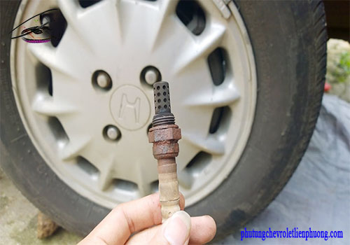 cảm biến oxy trên ô tô cảm biến oxy trên ô tô