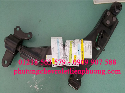 Càng A trước trái xe Magnus-2.5 Càng A trước trái xe Magnus-2.5