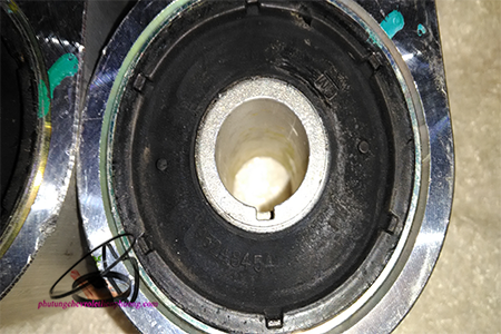 Cao su càng a captiva chính hãng Cao su càng a captiva chính hãng