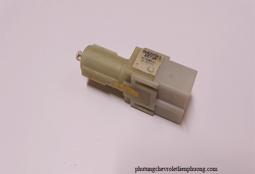 công tắc chân phanh xe captiva công tắc chân phanh xe captiva