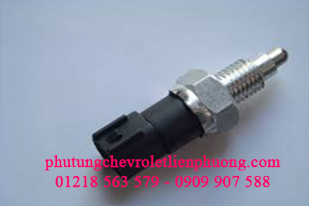 công tắc đèn lùi xe captiva chính hãng công tắc đèn lùi xe captiva chính hãng