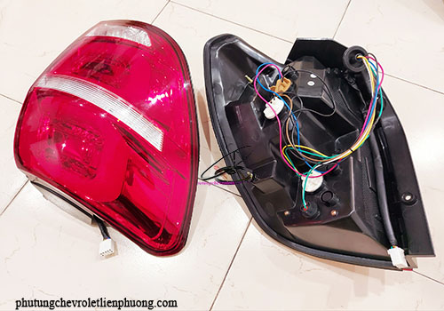 đèn hậu xe captiva revv đèn hậu xe captiva revv