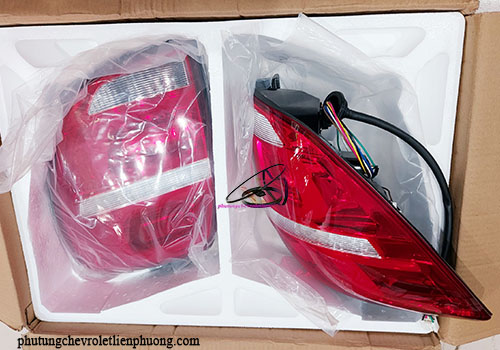 đèn hậu xe captiva revv đèn hậu xe captiva revv