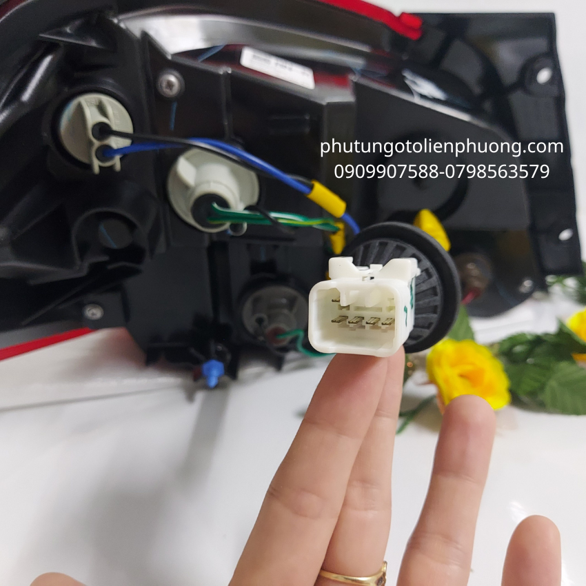 đèn hậu mitsubishi attrage đèn hậu mitsubishi attrage