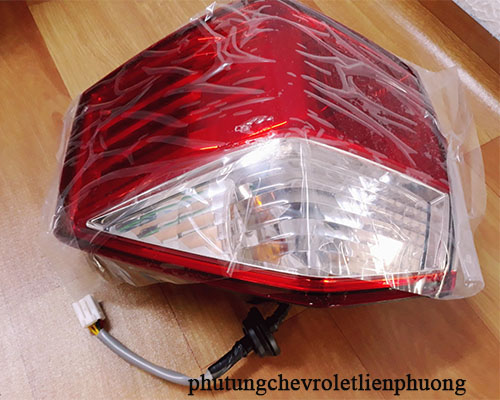 đèn hậu ngoài xe orlando đèn hậu ngoài xe orlando