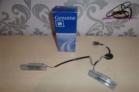 đèn soi biển số xe Captiva  đèn soi biển số xe Captiva