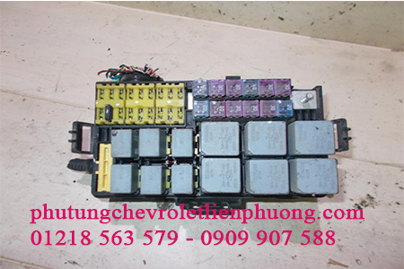 hộp cầu chì xe vivant hộp cầu chì xe vivant