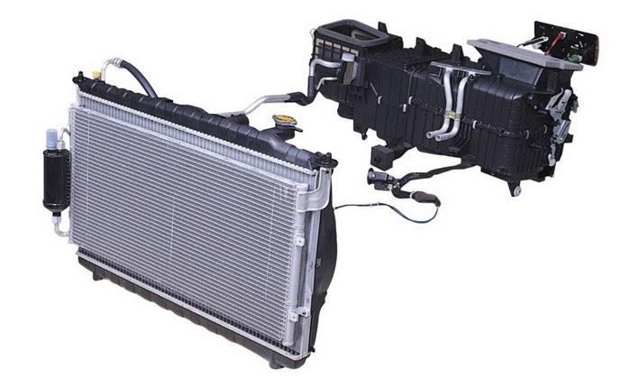 kiểm tra giàn nóng, giàn lạnh xe ô tô kiểm tra giàn nóng, giàn lạnh xe ô tô