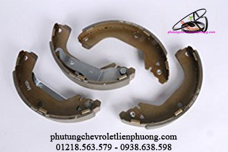 má phanh sau xe Cruze chính hãng má phanh sau xe Cruze chính hãng