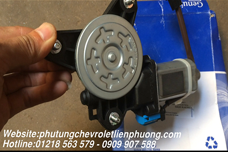 mô tơ nâng kính trước phải spark chính hãng mô tơ nâng kính trước phải spark chính hãng