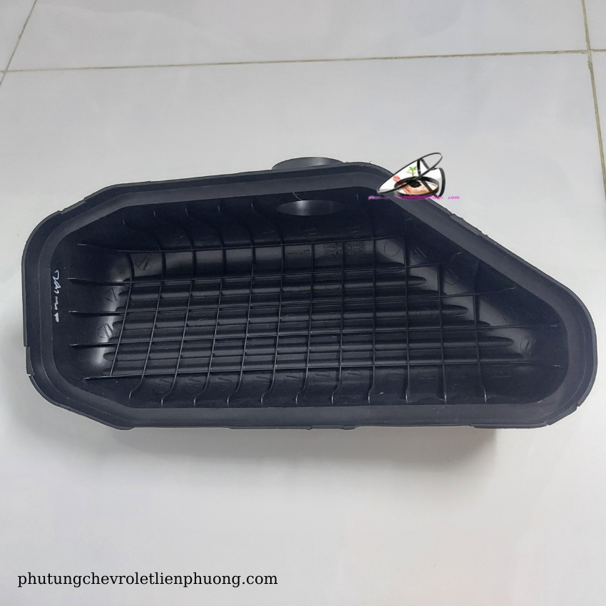 nắp trên hộp lọc gió động cơ spark m300 nắp trên hộp lọc gió động cơ spark m300