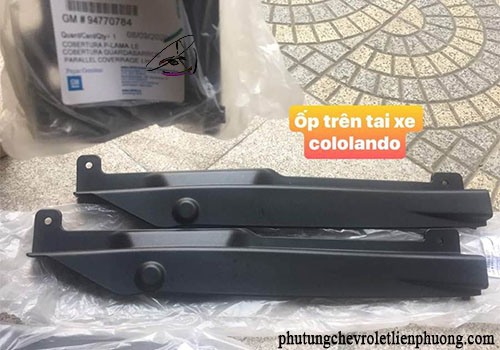 ốp trên tai xe colorado ốp trên tai xe colorado