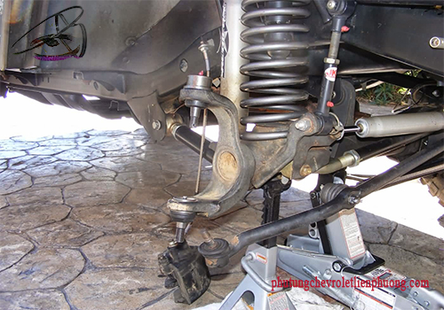 rotuyn cân bằng ô tô rotuyn cân bằng ô tô