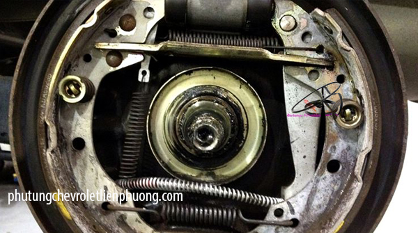 Xi-lanh phanh Xi-lanh phanh