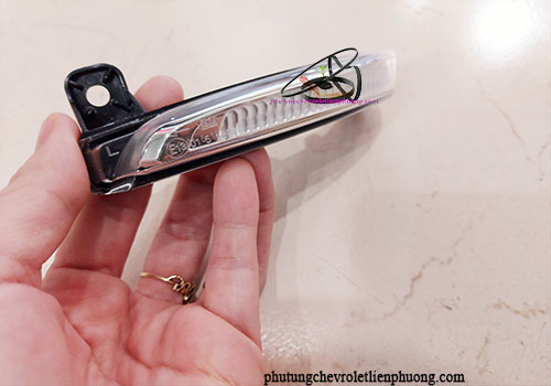 đèn xi nhan trên gương cruze đèn xi nhan trên gương cruze