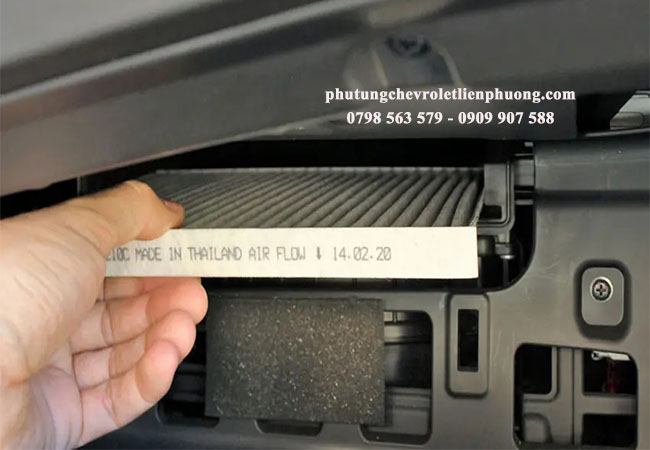 nhớ vị trí khi tháo lọc điều hòa captiva để lắp lại đúng vị trí nhớ vị trí khi tháo lọc điều hòa captiva để lắp lại đúng vị trí