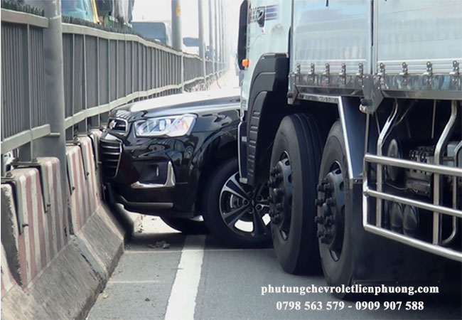 phụ tùng captiva không chính hãng dễ gây nguy hiểm khi lái xe phụ tùng captiva không chính hãng dễ gây nguy hiểm khi lái xe