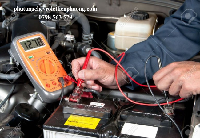 Bình ắc quy là nguồn cung cấp năng lượng cho các hệ thống điện của xe Bình ắc quy là nguồn cung cấp năng lượng cho các hệ thống điện của xe